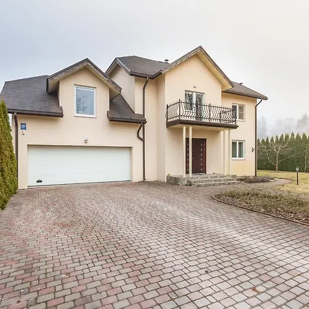 Lara House Jurmala